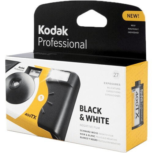 Kodak Tri-X 400 B&W Single-Use Flash Camera (27 Exposures) For Sale