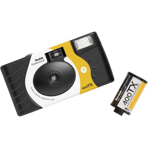 Kodak Tri-X 400 B&W Single-Use Flash Camera (27 Exposures) For Sale