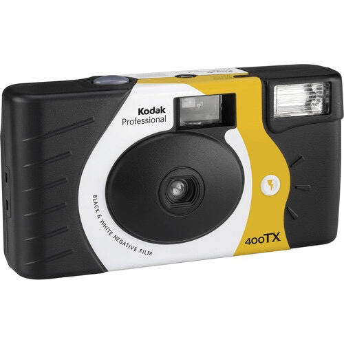 Kodak Tri-X 400 B&W Single-Use Flash Camera (27 Exposures) For Sale